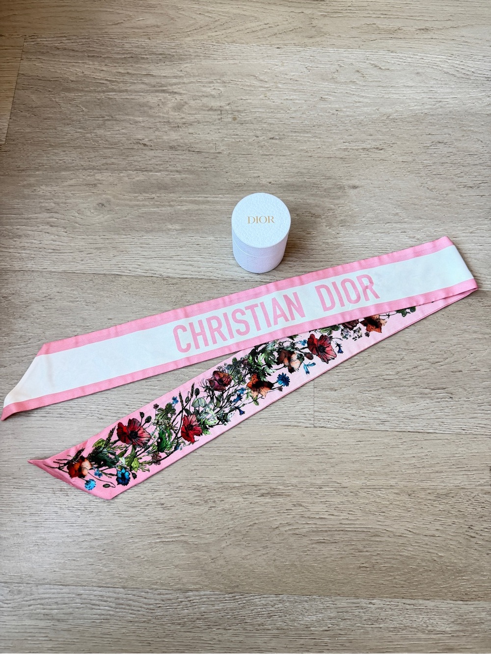 Christian Dior D-Floral Pink Multicolor Silk Mitzah Scarf – One Size